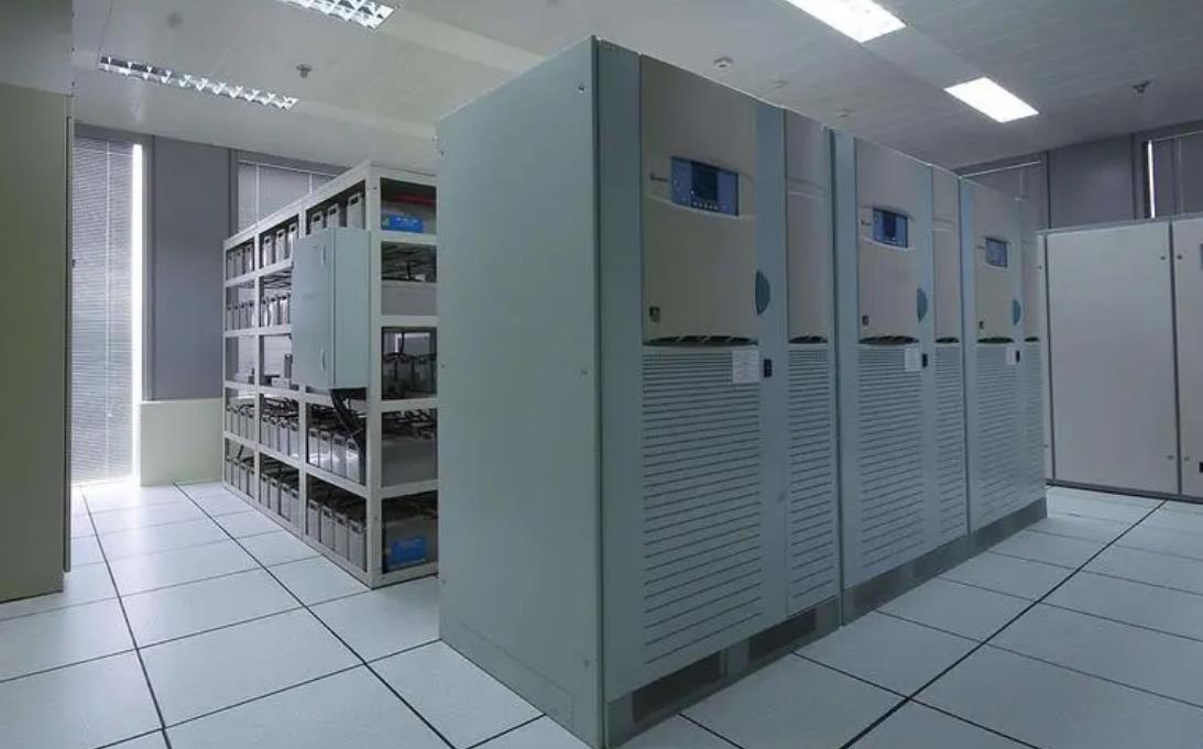 东港UPS 电源的分类