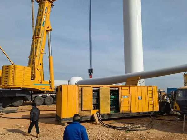 东港空气滤清器堵塞的故障灯是什么样的？