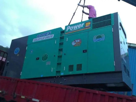 东港空气滤清器的更换周期一般是多久？