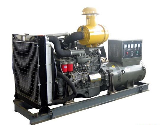 东港汽油发电机组电瓶电解液密度偏低时如何调整？